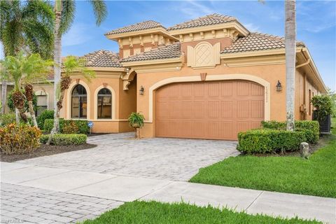 1411 Serrano CIR NAPLES FL 34105