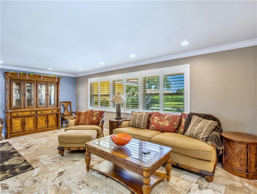 980 Bal Isle DR