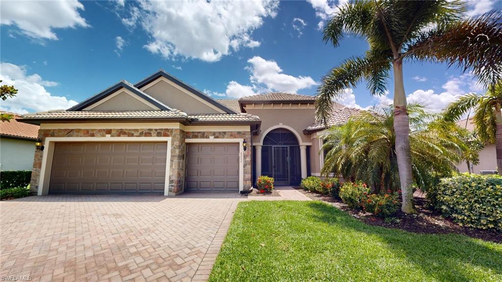 6252 Victory DR