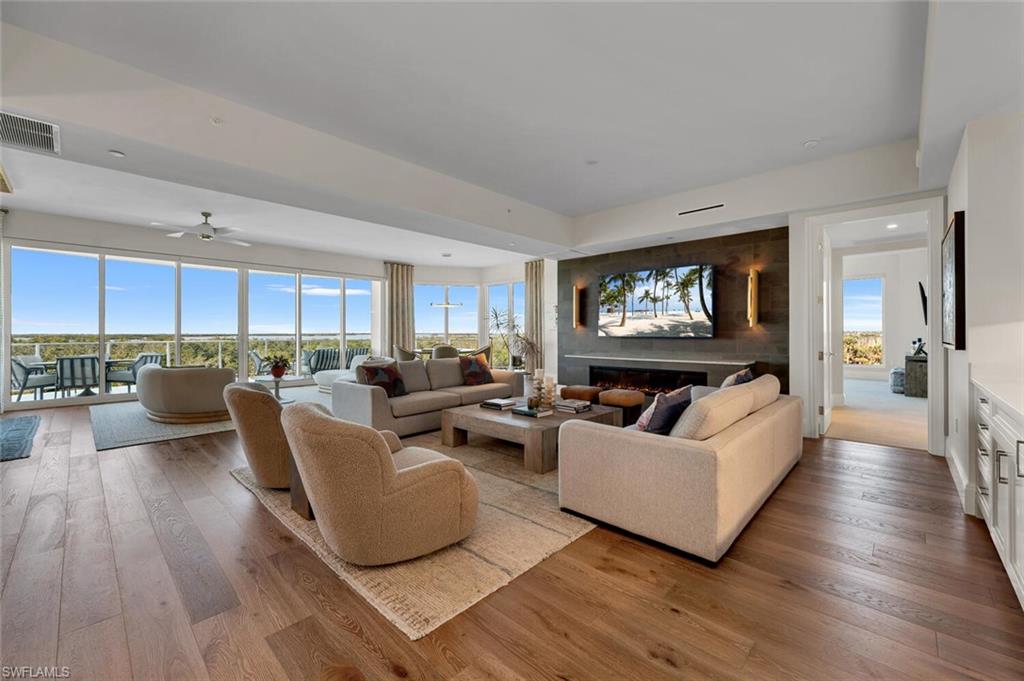 4991 Bonita Bay BLVD 403