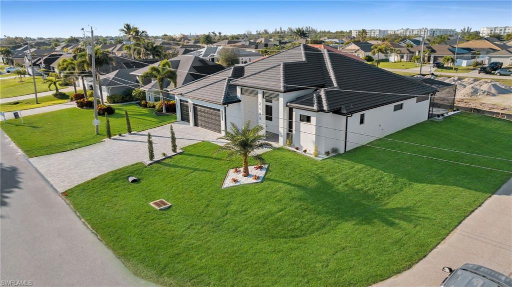 2101 SW 26th TER