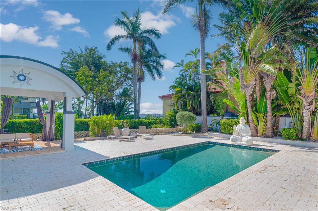 1205 Caloosa DR