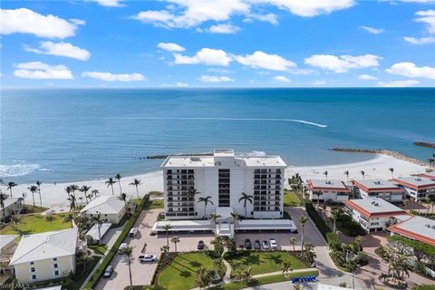 2171 Gulf Shore BLVD N 704 NAPLES FL 34102
