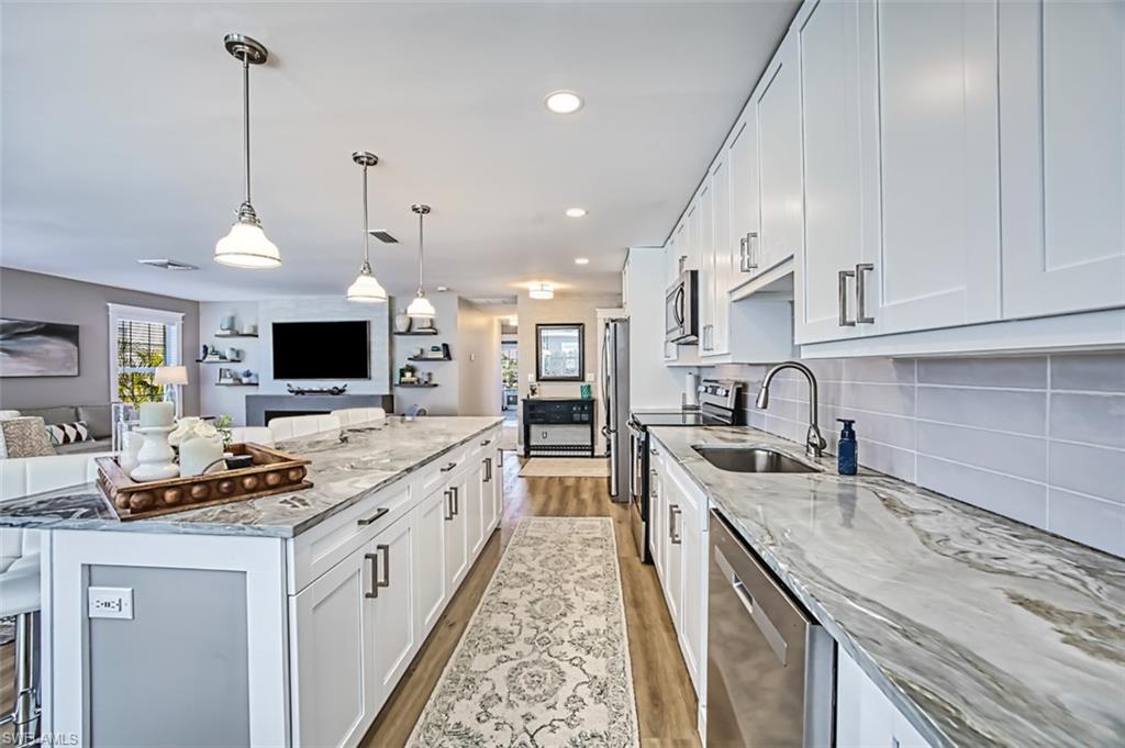 13520 Stratford Place CIR 201