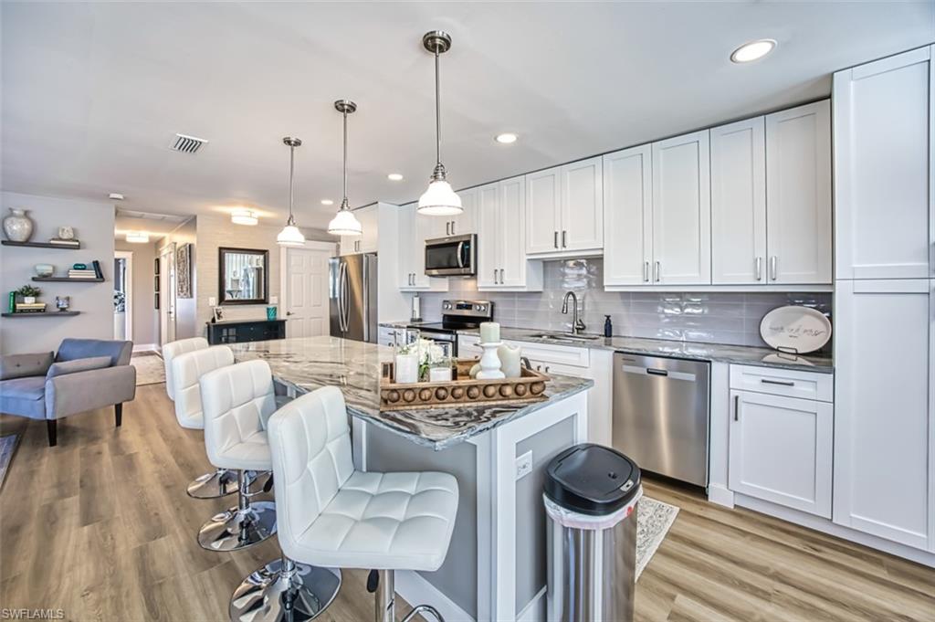 13520 Stratford Place CIR 201