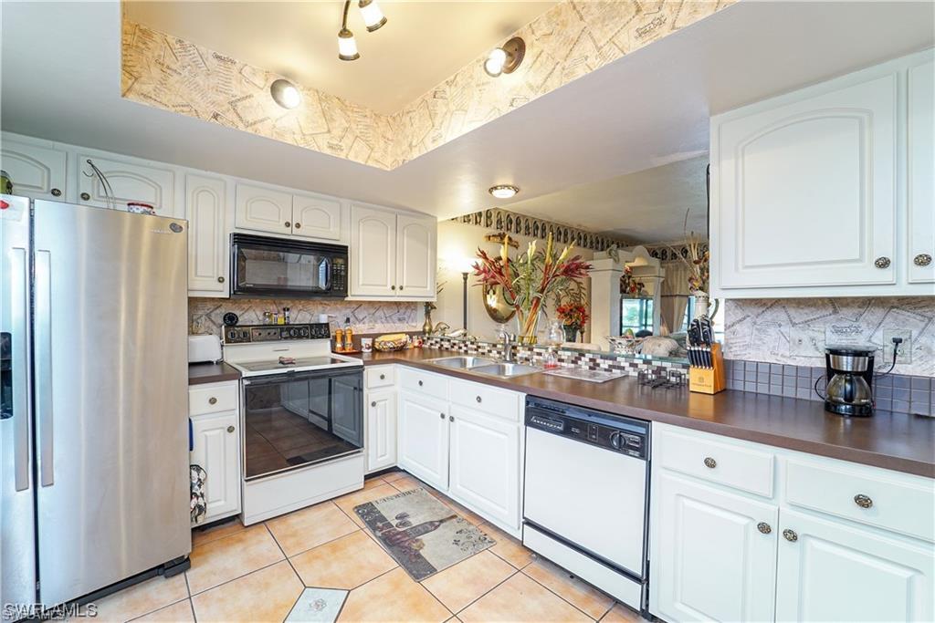 505 SW 47th TER 104
