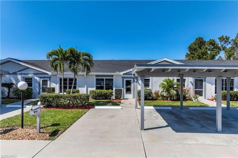6842 Bogey DR FORT MYERS FL 33919