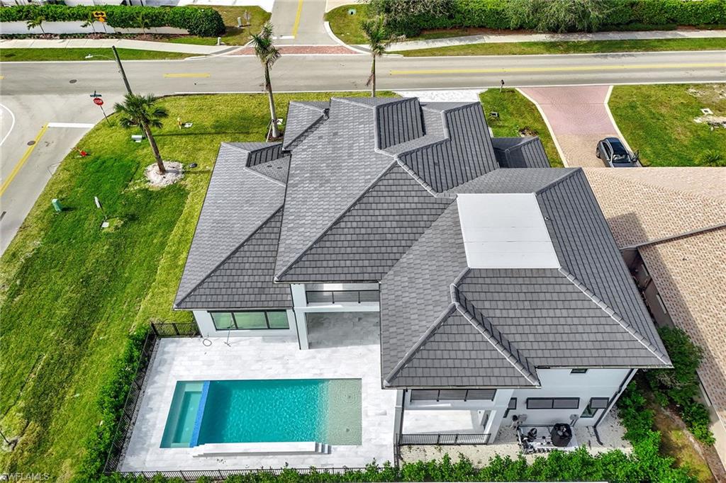 10720 Vanderbilt DR