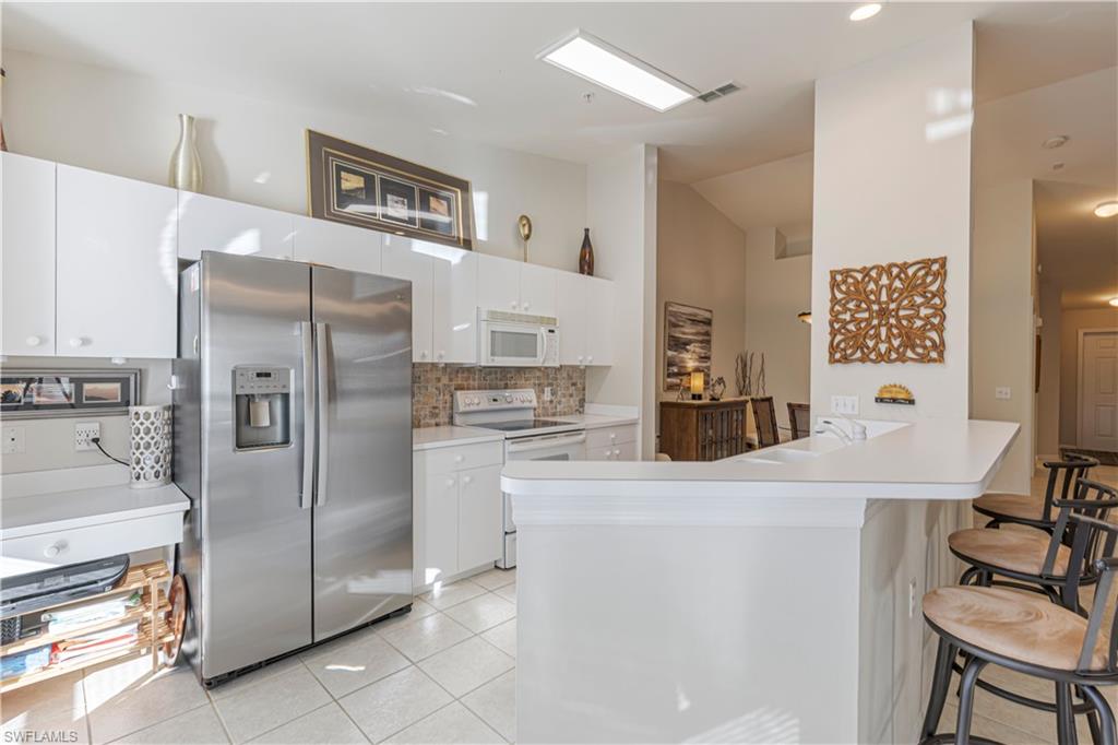 2895 Cypress Trace CIR 202