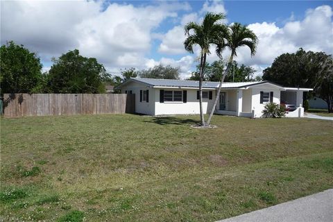 2231 Gorham AVE FORT MYERS FL 33907
