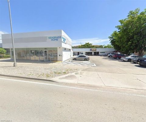 850 Seagate DR NAPLES FL 34103