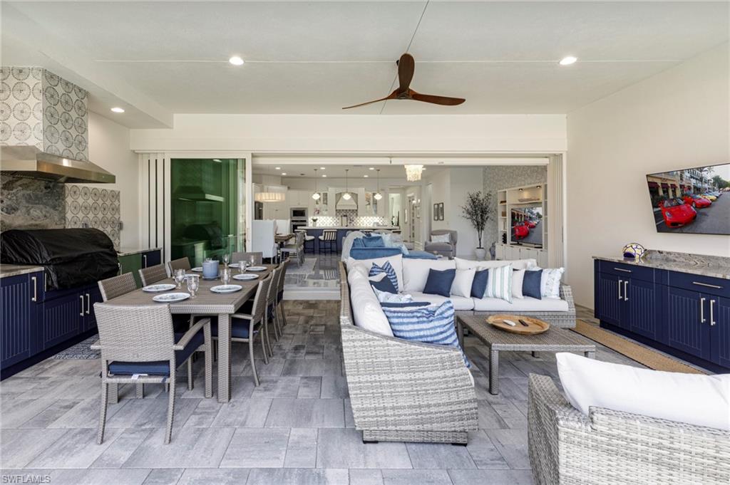 Naples, Florida 34112, United States, 4 Bedrooms Bedrooms, ,4 BathroomsBathrooms,Residential,Active,164782