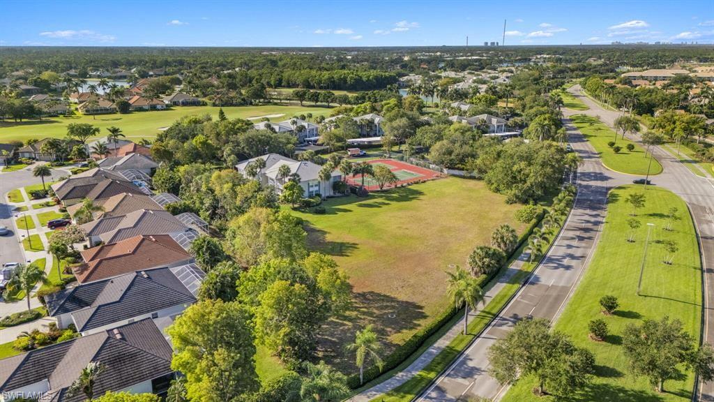 8141 Twelve Oaks CIR