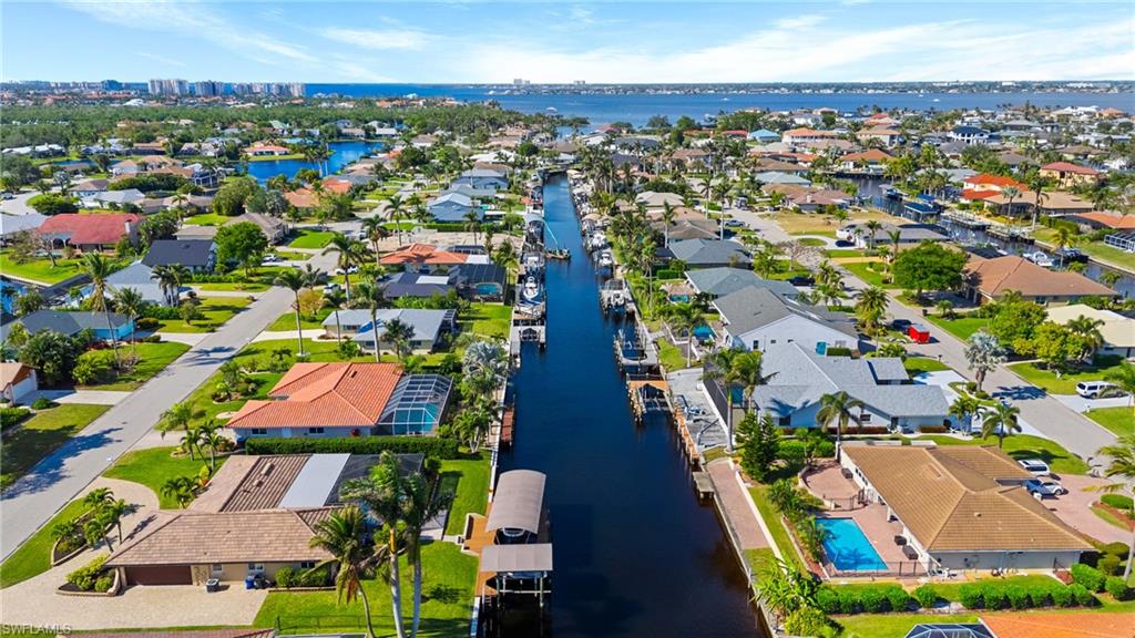 1011 S Town And River DR