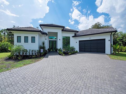664 14th AVE NW, Naples, FL 34120 - #: 223067724