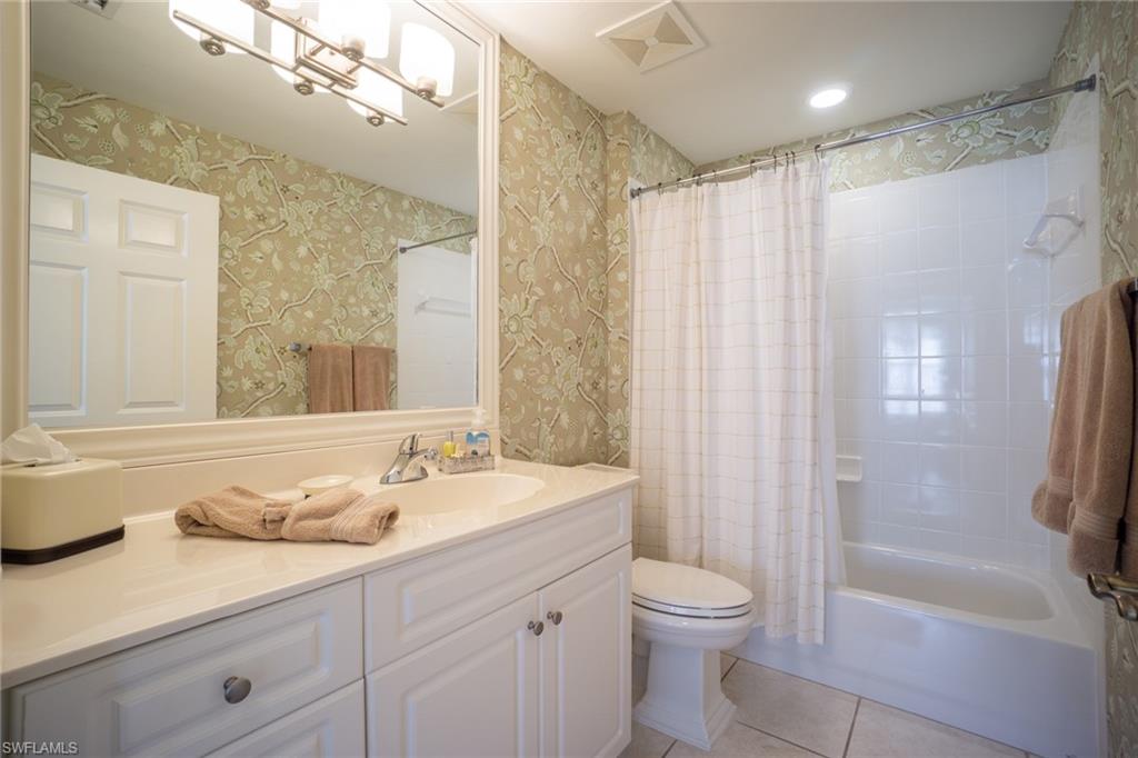 Naples, Florida 34102, United States, 2 Bedrooms Bedrooms, ,3 BathroomsBathrooms,Residential,Active,64335