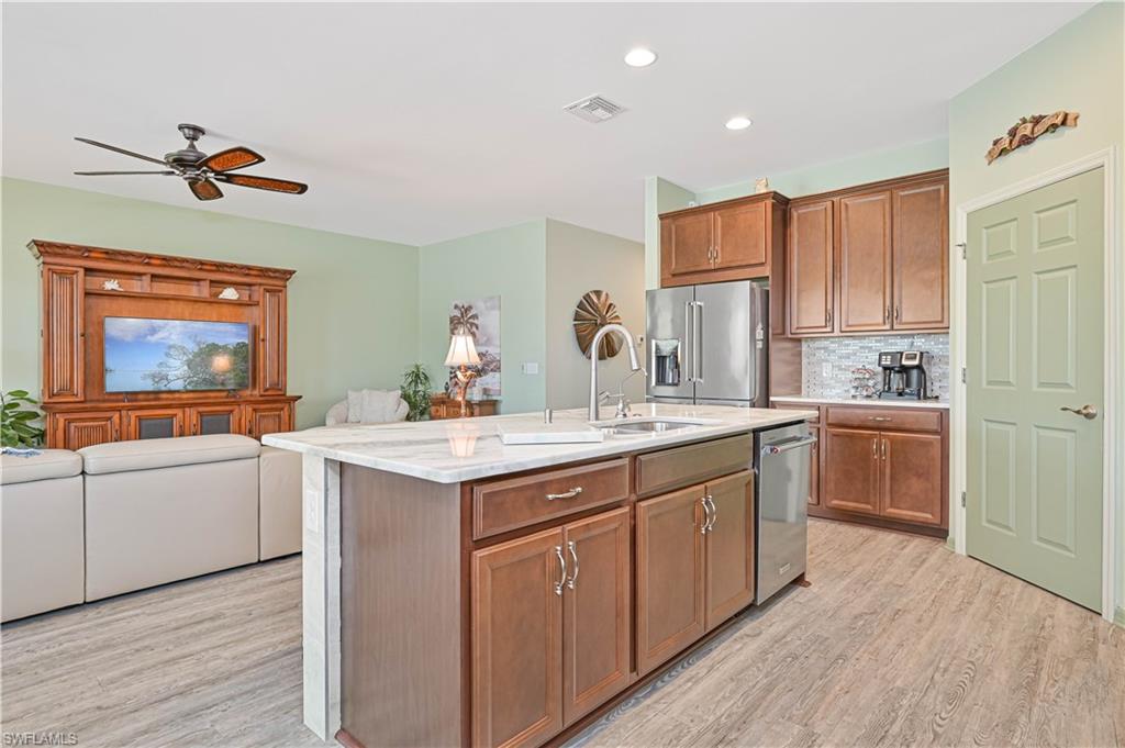 Alva, Florida 33920, United States, 3 Bedrooms Bedrooms, ,2 BathroomsBathrooms,Residential,Active,158367