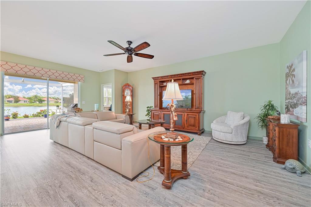 Alva, Florida 33920, United States, 3 Bedrooms Bedrooms, ,2 BathroomsBathrooms,Residential,Active,158367