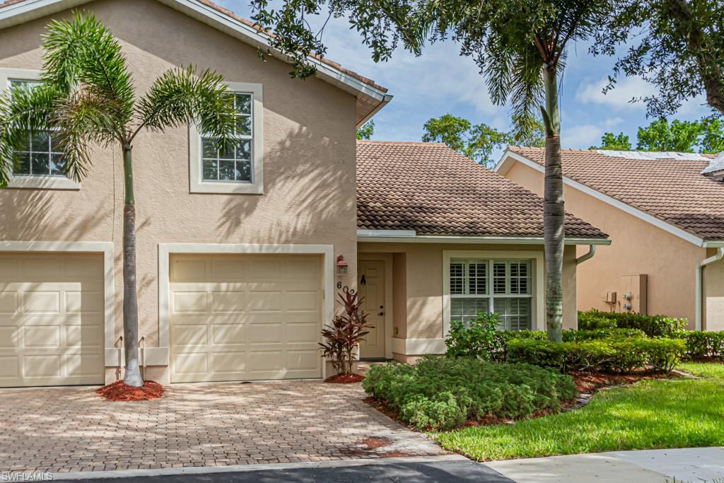 Naples, Florida 34104, United States, 2 Bedrooms Bedrooms, ,3 BathroomsBathrooms,Residential,Pending,59134