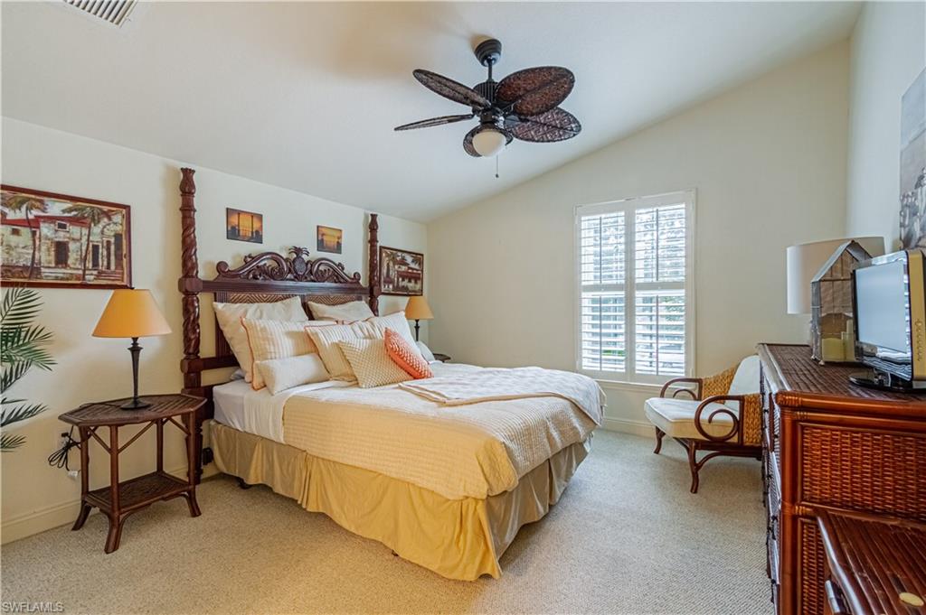 Naples, Florida 34104, United States, 2 Bedrooms Bedrooms, ,3 BathroomsBathrooms,Residential,Pending,59134