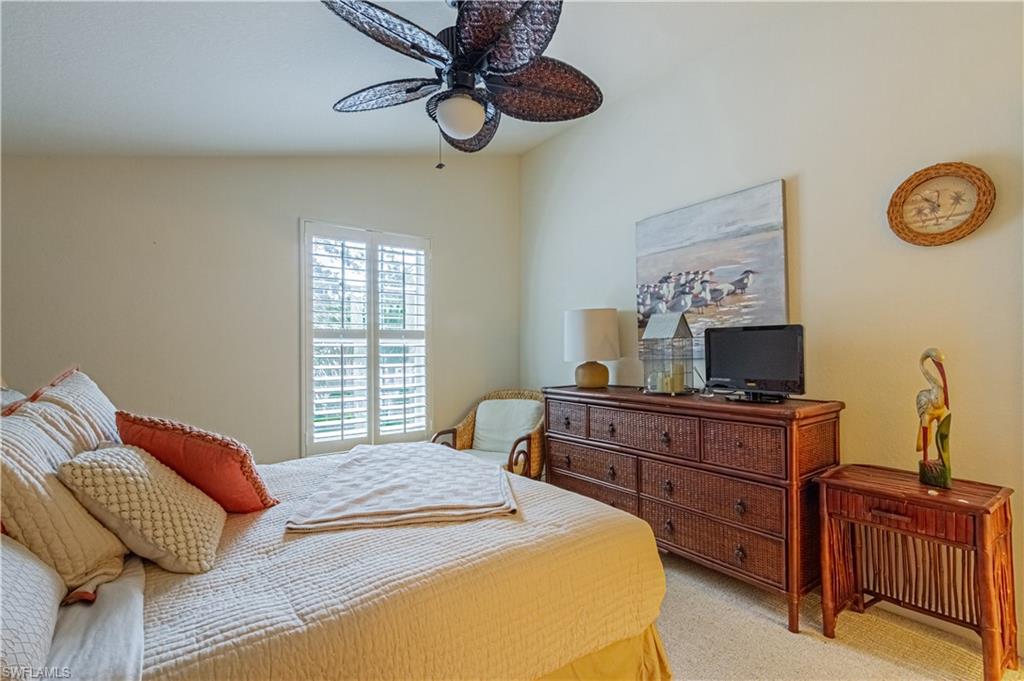 Naples, Florida 34104, United States, 2 Bedrooms Bedrooms, ,3 BathroomsBathrooms,Residential,Pending,59134