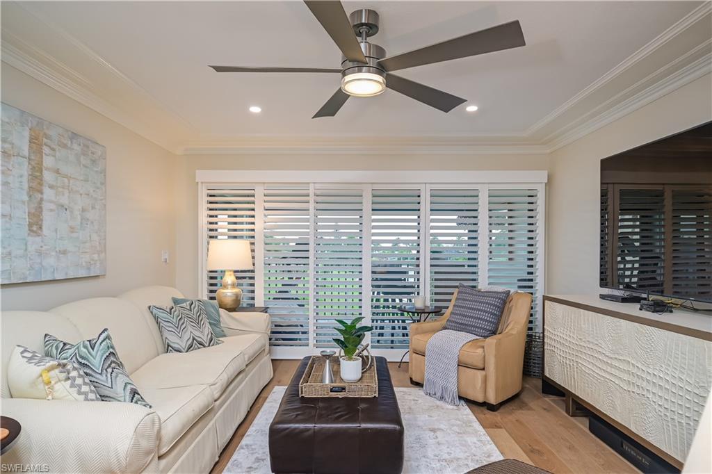 4277 Mariner WAY 218