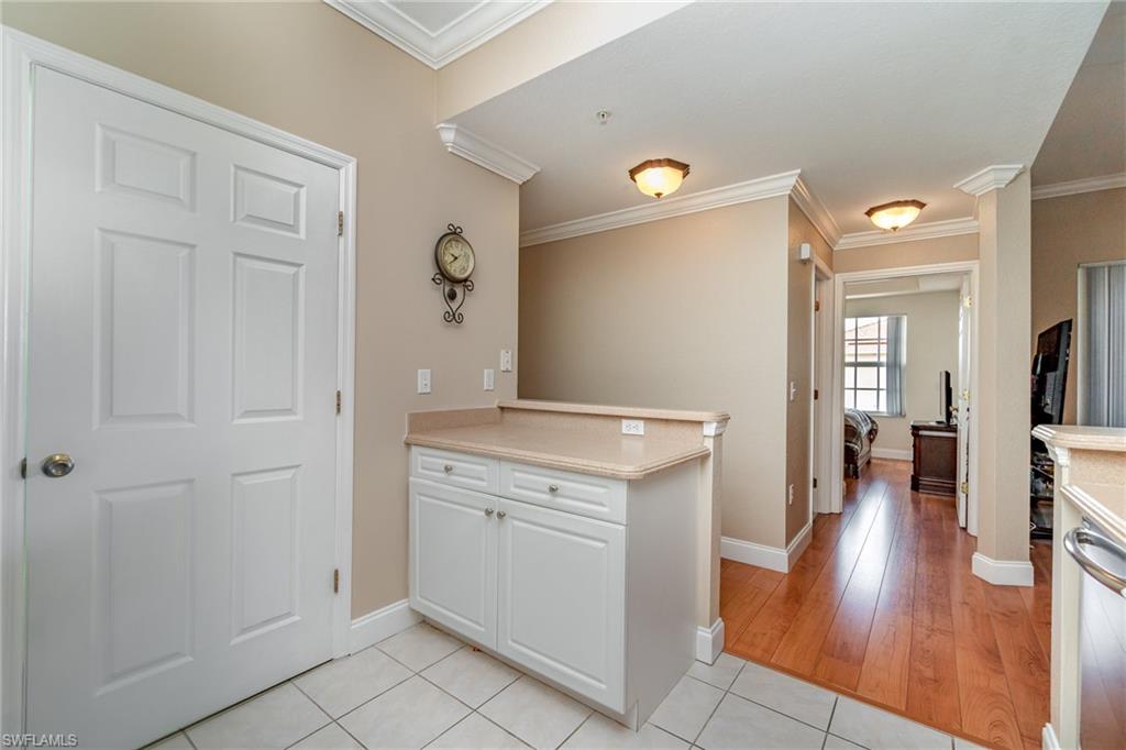 9025 Colby DR 2121