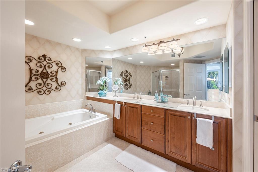 Naples, Florida 34109, United States, 2 Bedrooms Bedrooms, ,3 BathroomsBathrooms,Residential,Active,87503