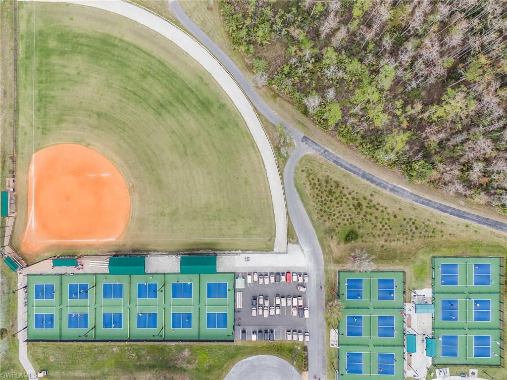 Fort Myers, Florida 33913, United States, 2 Bedrooms Bedrooms, ,2 BathroomsBathrooms,Residential,Contingent,140573