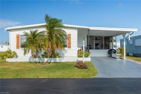 820 Peaceful DR, North Fort Myers, FL 33917 - MLS#: 224042431