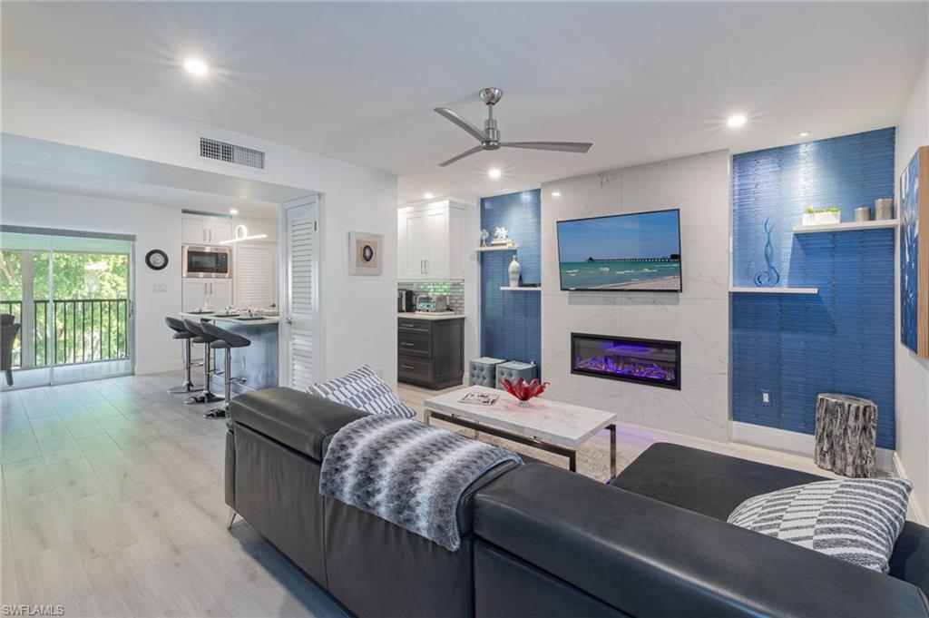 Naples, Florida 34103, United States, 2 Bedrooms Bedrooms, ,2 BathroomsBathrooms,Residential,Active,188073