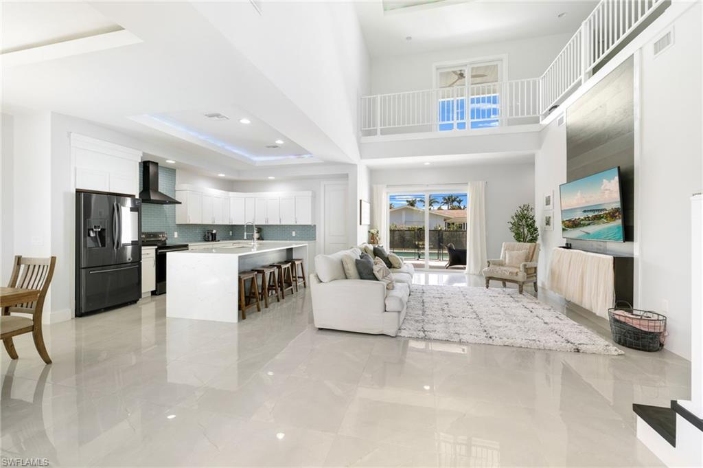 1252 Biltmore DR