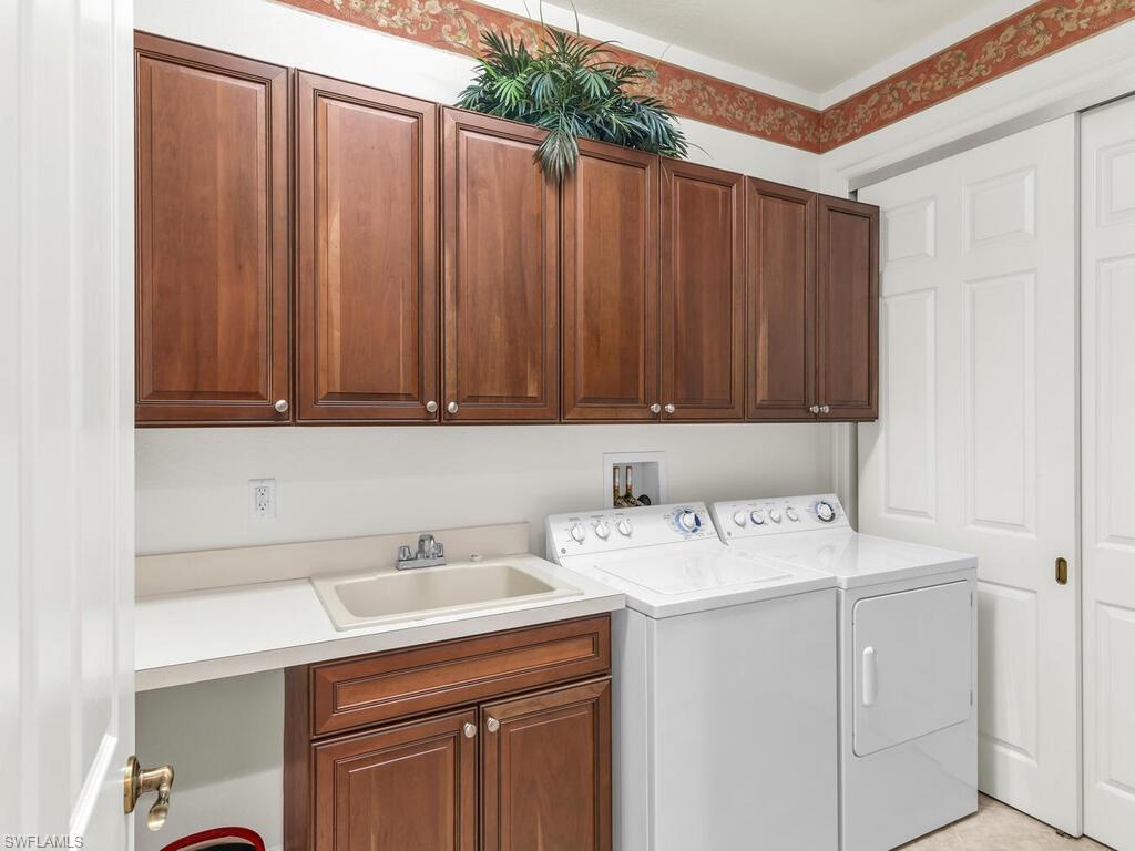 Naples, Florida 34113, United States, 3 Bedrooms Bedrooms, ,3 BathroomsBathrooms,Residential,Active,25738