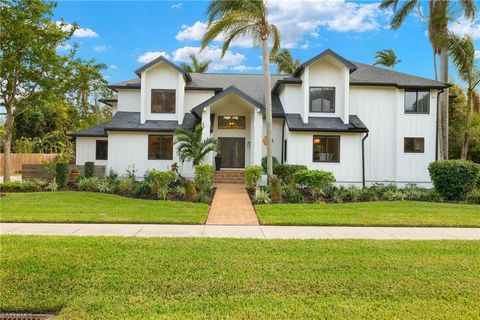 1320 Alcazar AVE FORT MYERS FL 33901
