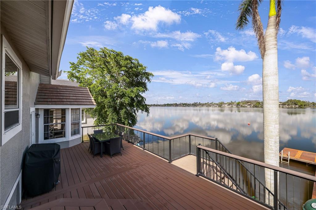 5100 Harborage DR
