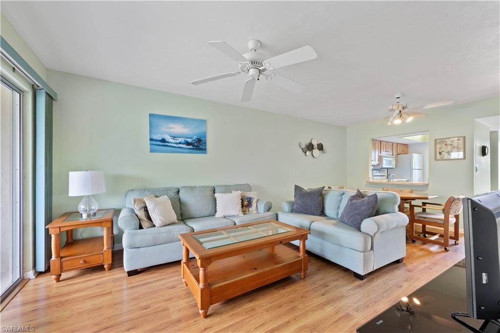1018 Manatee RD E302