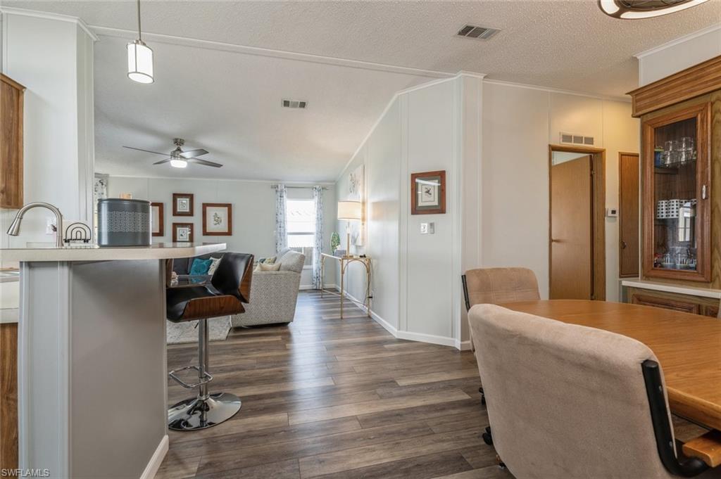 North Fort Myers, Florida 33903, United States, 2 Bedrooms Bedrooms, ,2 BathroomsBathrooms,Residential,Active,25485