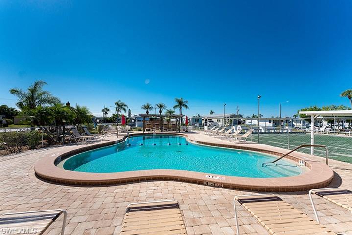 North Fort Myers, Florida 33903, United States, 2 Bedrooms Bedrooms, ,2 BathroomsBathrooms,Residential,Active,25485
