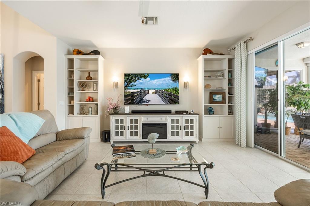 13990 Reflection Lakes DR