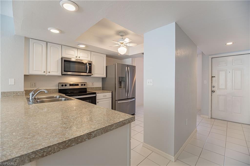 Naples, Florida 34110, United States, 2 Bedrooms Bedrooms, ,2 BathroomsBathrooms,Residential,Active,83386