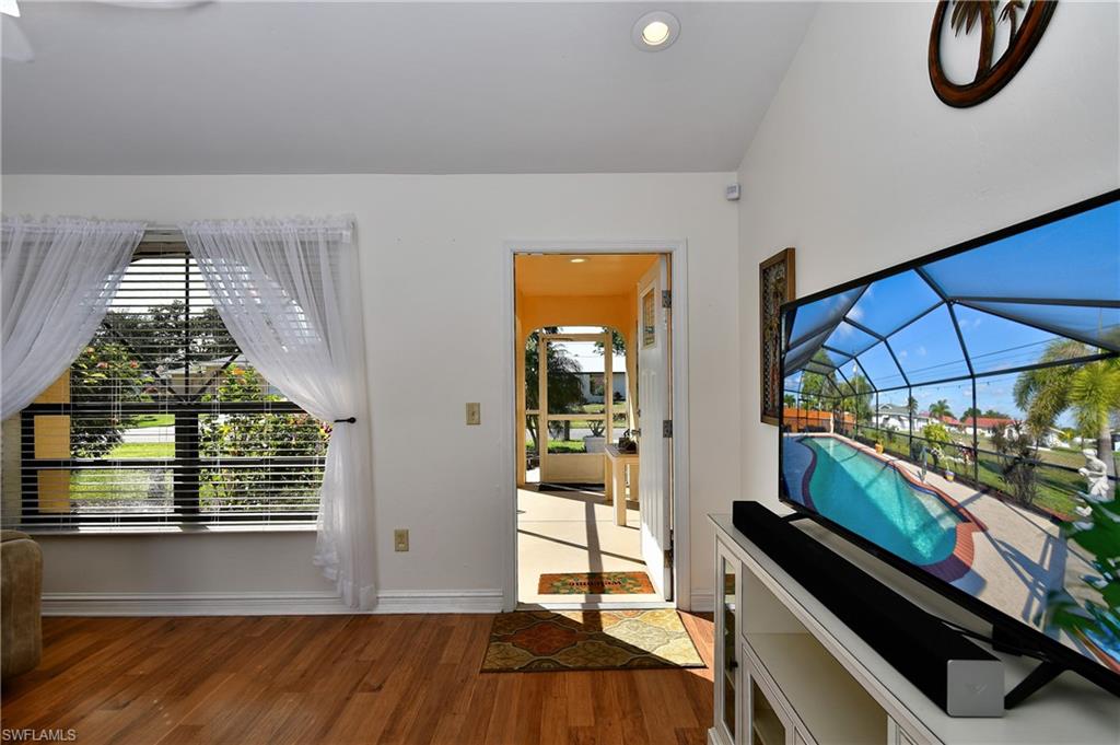 1127 SE 17th TER