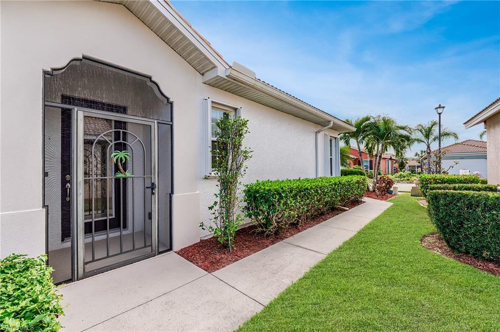 10412 Materita DR
