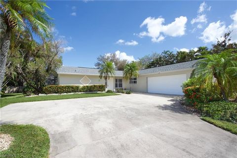673 Travers AVE FORT MYERS FL 33919
