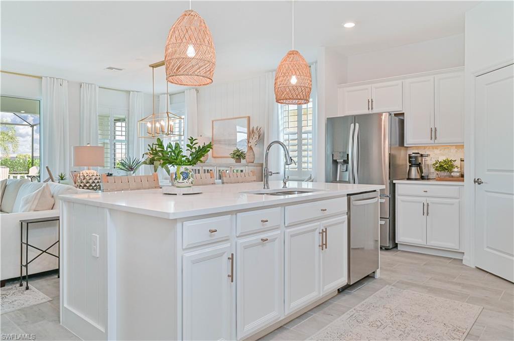 Alva, Florida 33920, United States, 3 Bedrooms Bedrooms, ,3 BathroomsBathrooms,Residential,Active,77763