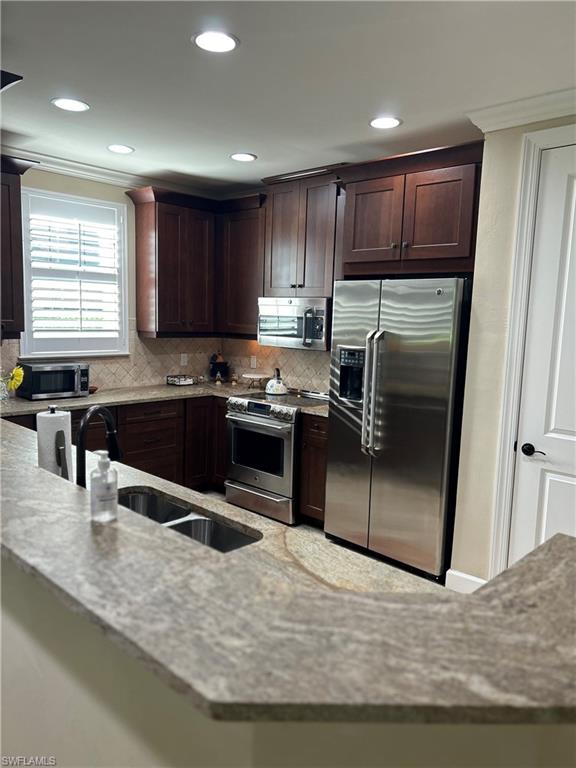 Naples, Florida 34119, United States, 2 Bedrooms Bedrooms, ,3 BathroomsBathrooms,Residential,Active,62422