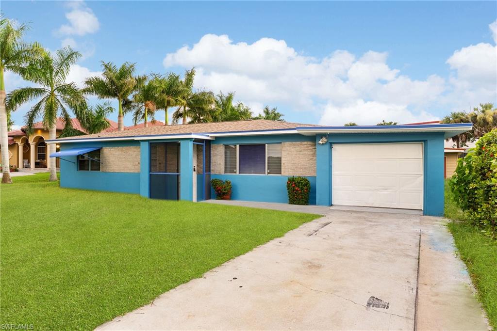 2055 Maravilla CIR