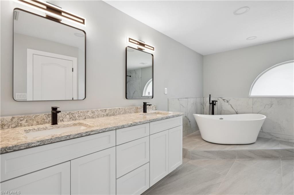 Cape Coral, Florida 33914, United States, 3 Bedrooms Bedrooms, ,2 BathroomsBathrooms,Residential,Active,142249