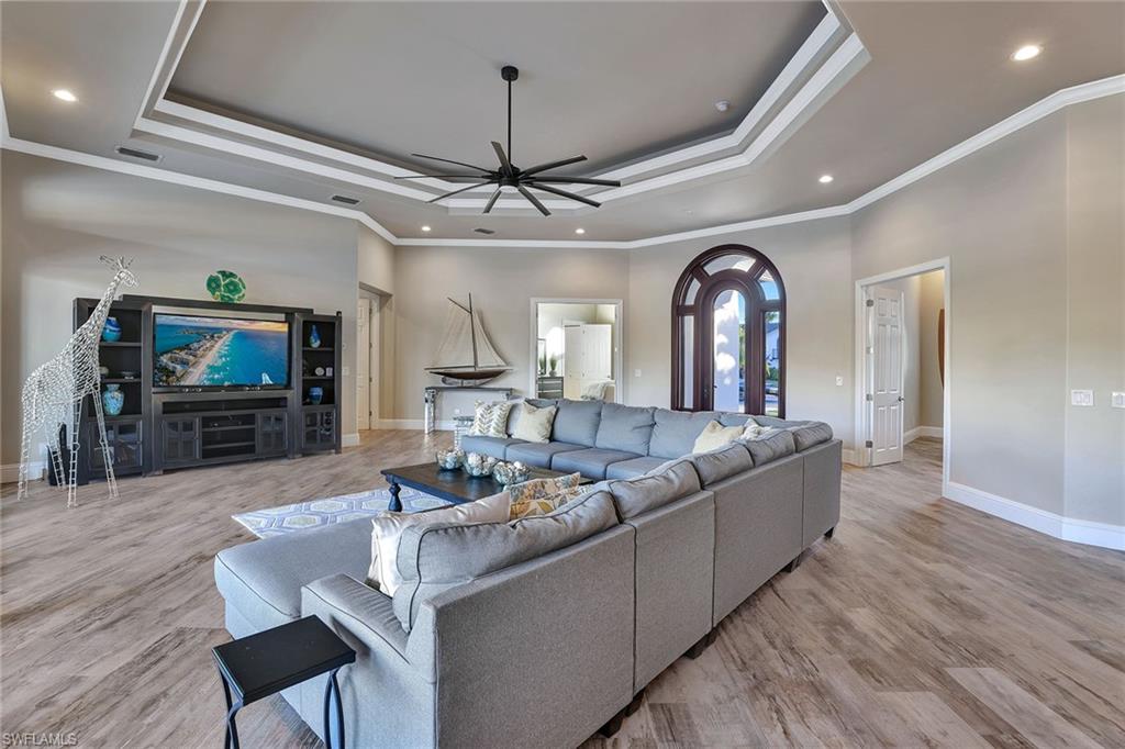 1550 Caxambas CT