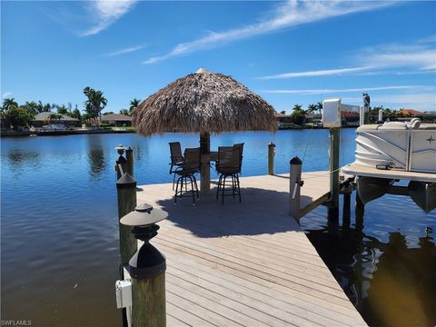 502 SW 33rd AVE, Cape Coral, FL 33991 - #: 224011812