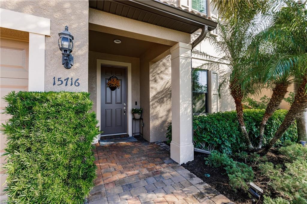 15716 Angelica DR